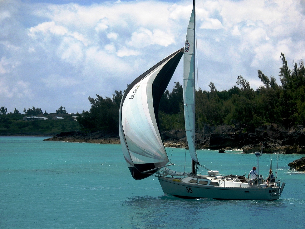 Bermuda 1-2 Yacht Race