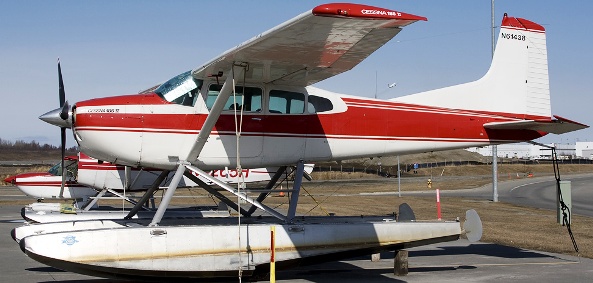 Cessna Skywagon with floats
