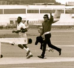 Michael Jackson leaving Bermuda 1991