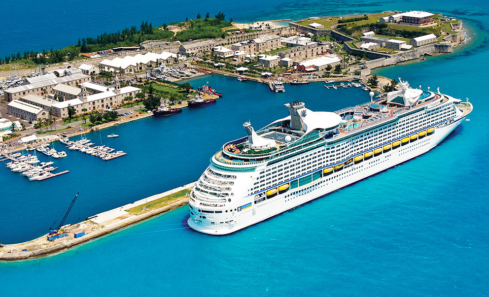 Bermuda allows cruise ship gambling in port