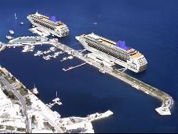 Dockyard Cruise ship berths 2009